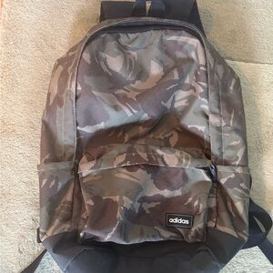 Adidas Men's Gray Camouflage Backpack